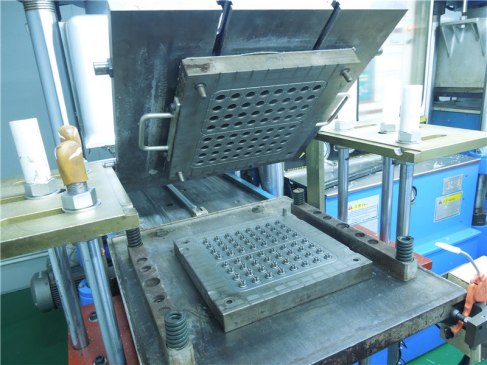 <a href='http://jzojwo.cn/Helps/dgongshidiboguijiaozh.html' class='keys' title='點(diǎn)擊查看關(guān)于硅膠制品廠家的相關(guān)信息' target='_blank'>硅膠制品廠家</a>